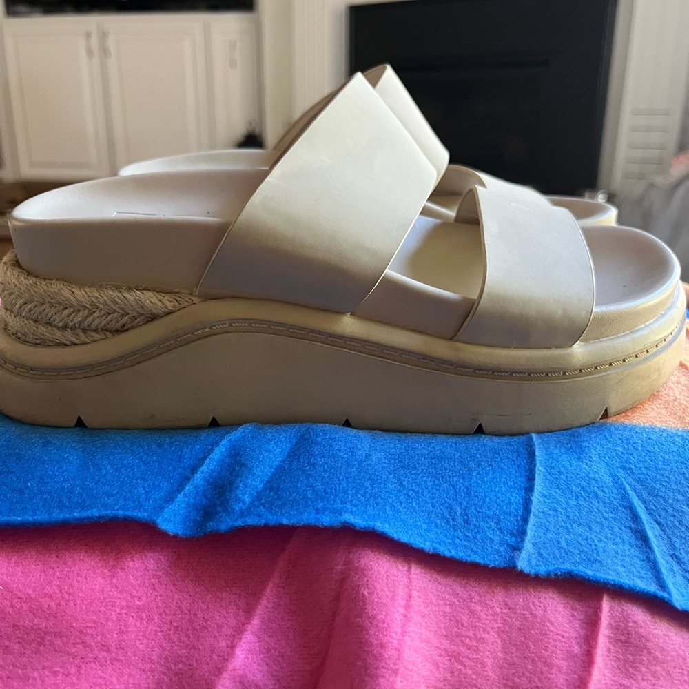 Zara Beige Platform Sandals